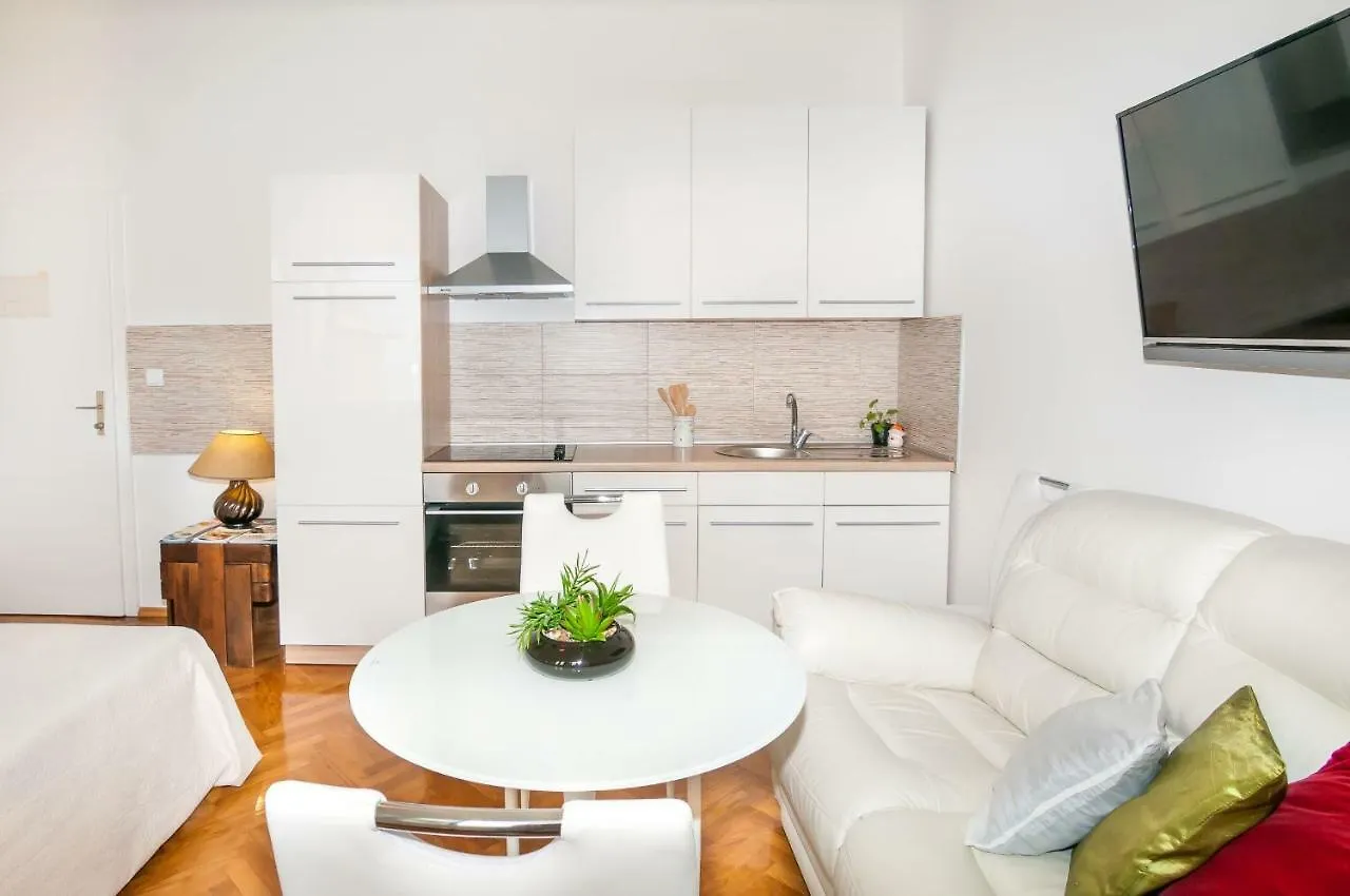 Branka Apartment Lovran