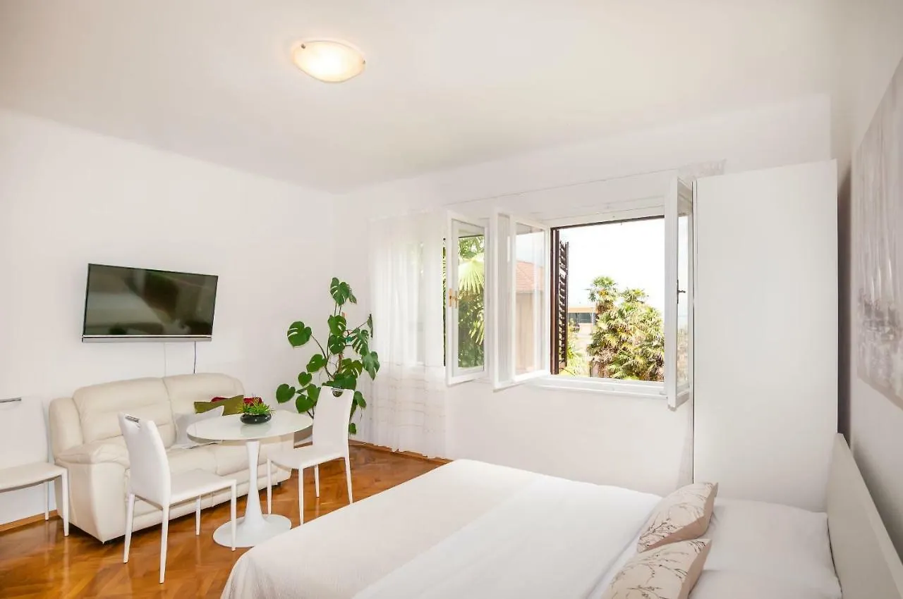 Branka Apartment Lovran Croatia
